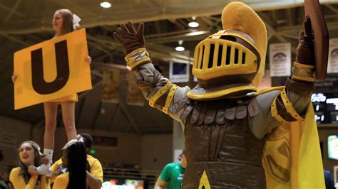 Behind the Costume: A Day in the Life of the Valpo Crusaders Mascot